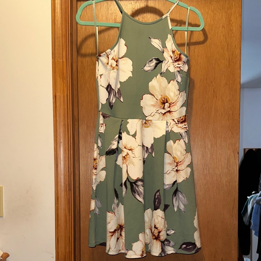 Monteau Sage Green Floral Fit-and-Flare Dress